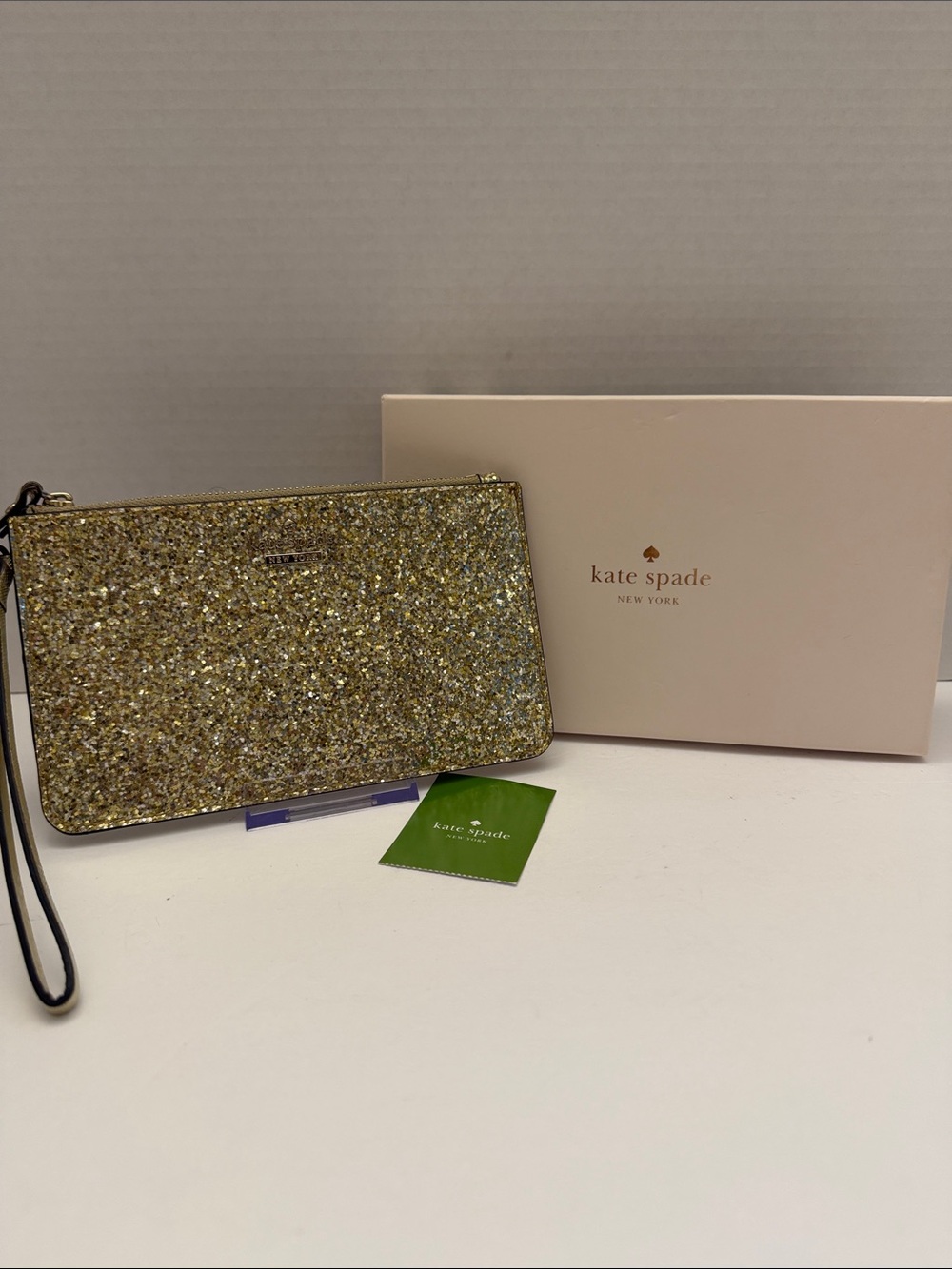 kate spade STORYBOOK Slim Bee Glitter Bug Wristlet